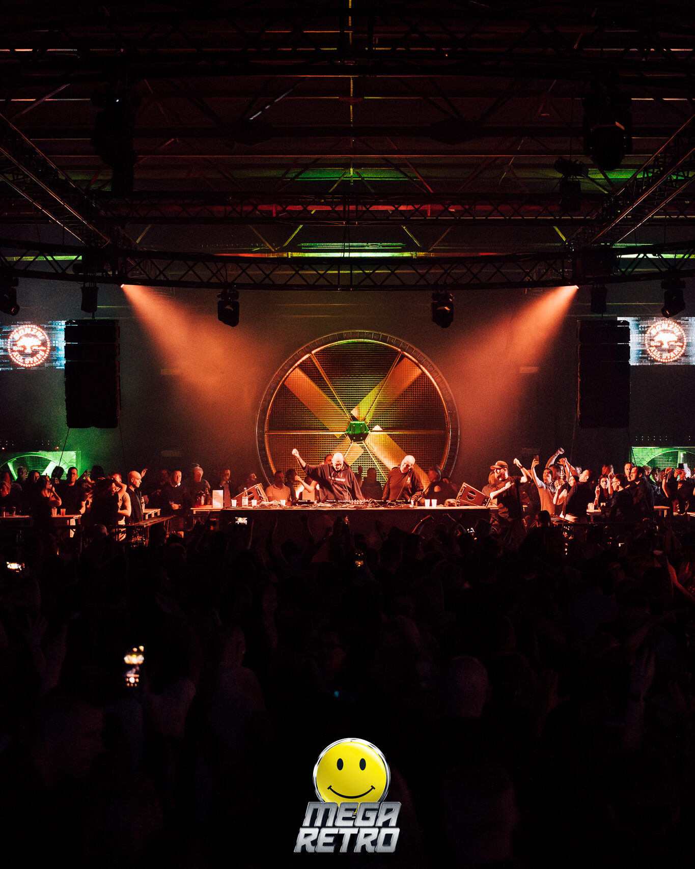 Mega Retro VIP